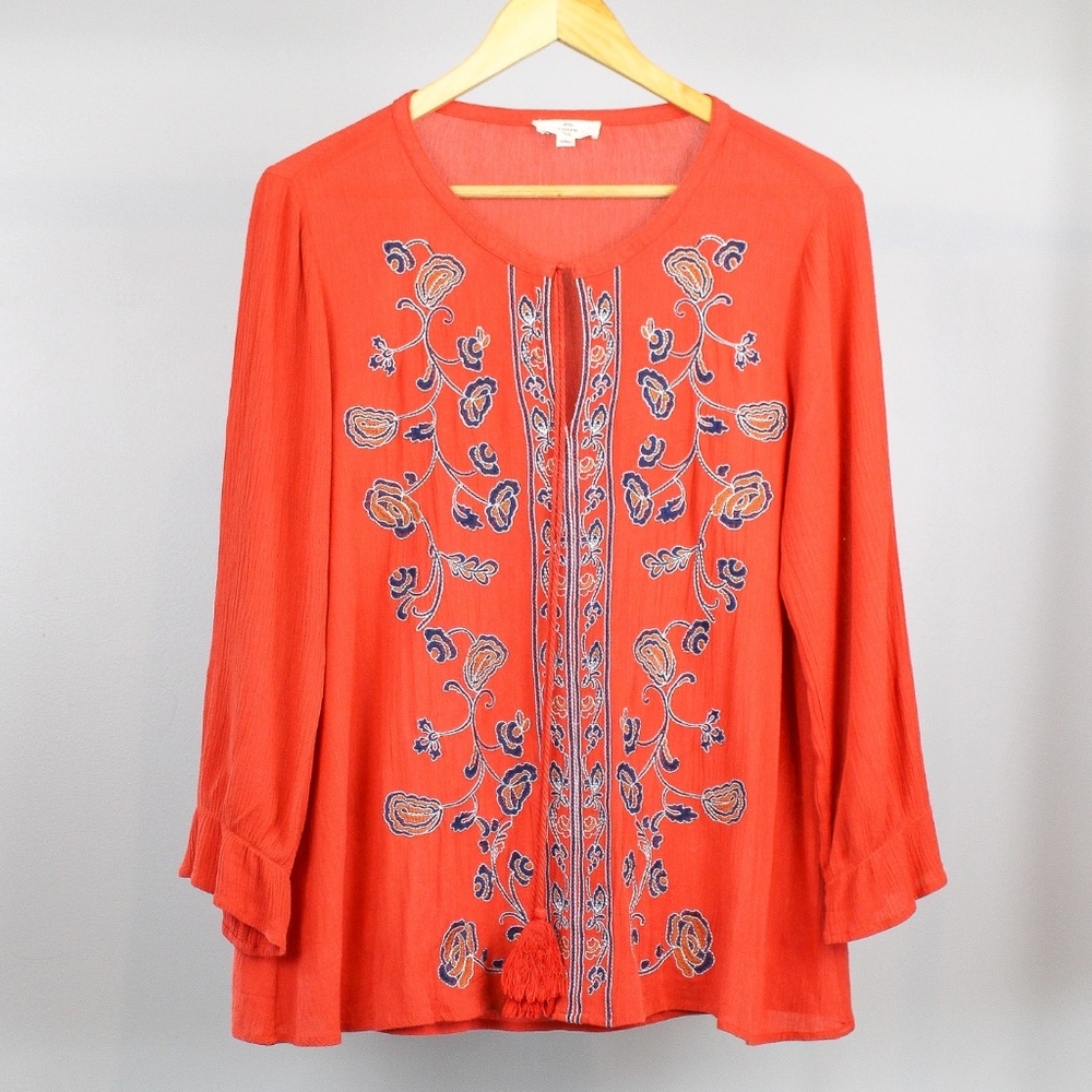 entro Embroidered Blouse